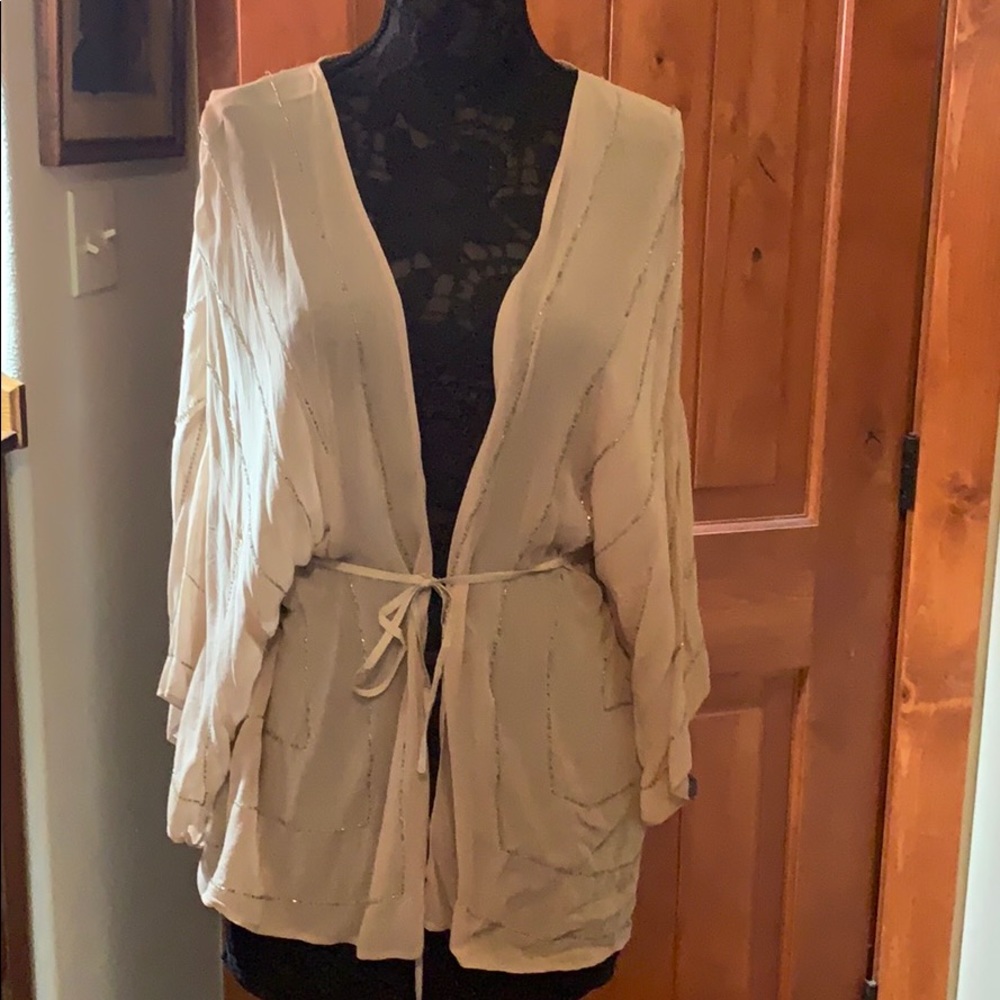 Elegant wrap blouse.